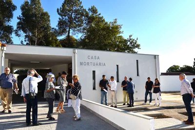 Valena Inaugura Nueva Casa Mortuaria en Cristelo Covo: Un Proyecto Apoyado por la Comunidad