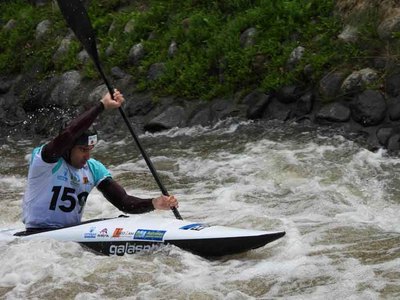 Manuel Ochoa domina y se corona campen de Espaa en Caiac Cross