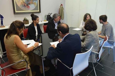 Tomio se convierte en el primer municipio gallego en implementar un programa pionero de apoyo emocional para personas mayores