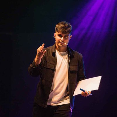 Etreo: El innovador show de magia de Samuel Moreno llega este sbado en A Guarda
