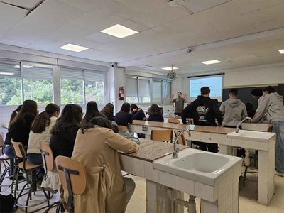 Estudiantes del IES A Sangria crean vdeos por un futuro sostenible en el Da contra el Cambio Climtico