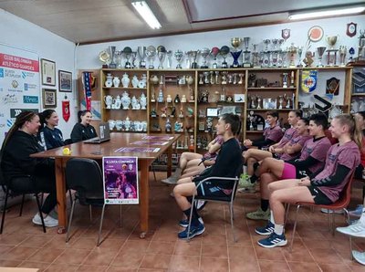 A Sangria acoger el partido del Guards en apoyo a la campaa NON contra la violencia de gnero