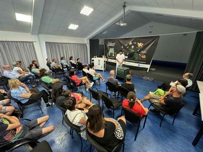 Oia fomenta la gestin sostenible con nuevos composteiros y apoyo tcnico a los vecinos
