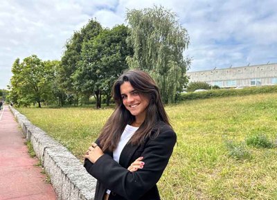 Finalista en Premios Paraguas 2024, Xulia Vicente transforma la identidad de A Guarda con -O que nada ten, nada lle falta-