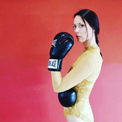 Iria Sobrado cierra la programacin del 25N en Tui con la accin performativa -Corazn-