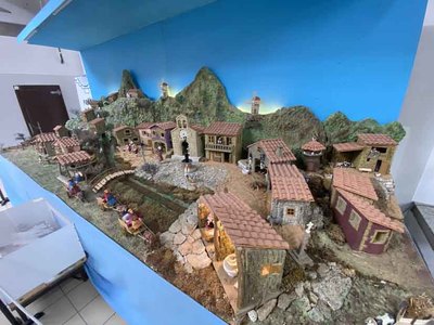 El beln artesanal de la Plaza de Abastos de A Guarda: una obra nica con 8 aos de dedicacin