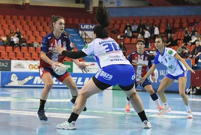 Mecalia Guards suma su octava victoria y lidera la Liga Guerreras Iberdrola