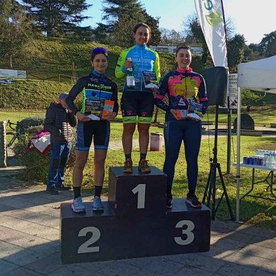 Iria Nieto conquista el Trofeo Villa de Navia en una temporada de ensueo