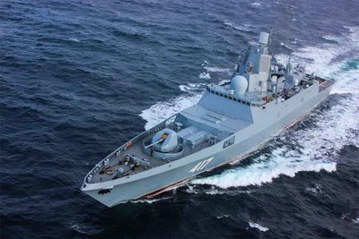 Una fragata espaola supervisa un buque ruso cerca de la desembocadura del Mio en una operacin de vigilancia estratgica