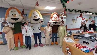 Orpagu lleva la tradicin pesquera de A Guarda al Hospital Clnico Universitario de Santiago