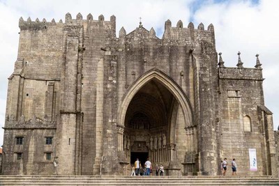 Solemnidad de la Epifana: Mons. Antonio Valn oficiar la misa en Tui este lunes