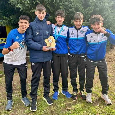 Alejandro Santos brilla en su debut con la Sociedad Gimnstica de Pontevedra