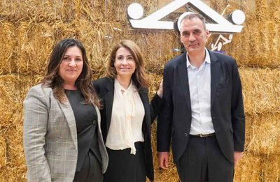 Paradores y Tui colaboran en la conmemoracin del 800 aniversario de su Catedral