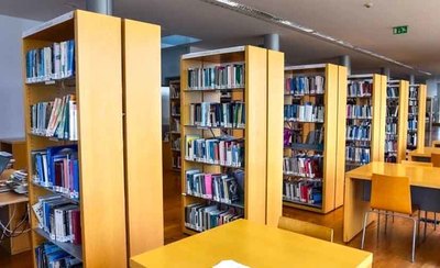 La Biblioteca de Valena se digitaliza con una nueva plataforma de lectura online
