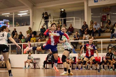 El Mecalia Atltico Guards asegura la continuidad de Cecilia Cacheda para la prxima temporada