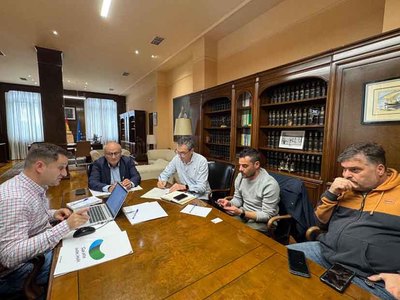 Abel Losada y Rede Aberta coordinan el despliegue de fibra en Gondomar, Salceda y Tui