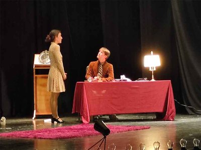 La obra -Mentalmorbose- se estrena en A Guarda: el teatro de Noitebras desafa la realidad y las emociones