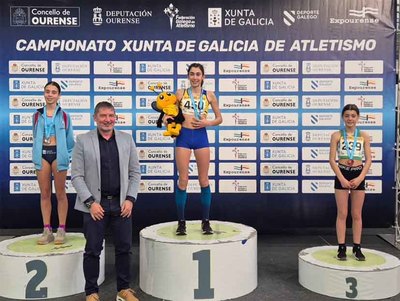 Brillante actuacin de la joven promesa tomiesa Daniela Asensio en el Campeonato Gallego Short Track