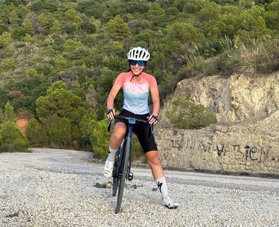 Alma Abroud refuerza el Team Oiense Women con su talento internacional