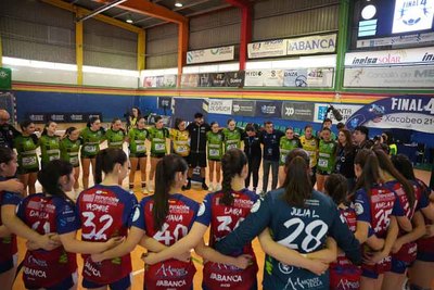 Gran actuacin del Mecalia Atltico Guards, subcampen en la Final 4 gallega cadete femenina