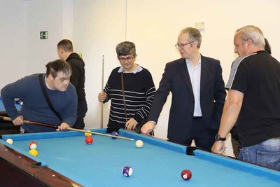 El Club Billar A Guarda impulsa la inclusin y la diversidad con una campaa en los colegios