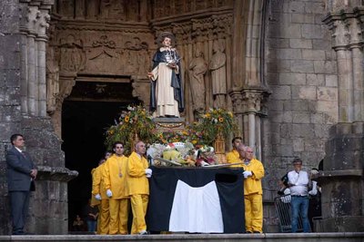 Tui retoma la actividad tras 16 horas sin luz durante el da grande de San Telmo