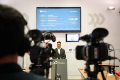 Tomio mejora su iluminacin exterior con una inversin de 45.000 euros para lograr un ahorro del 74%