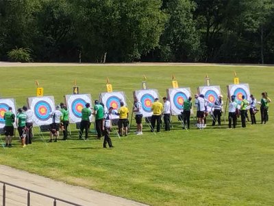 xito de la Subzone Academia de Tiro con Arco en Vila do Conde con marcas personales y pdios colectivos