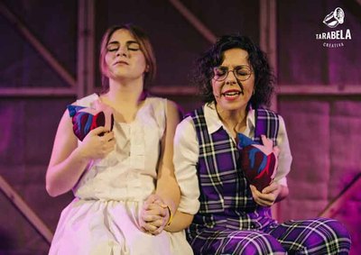 El Centro Cultural de A Guarda acoge una obra que visibiliza el lado silenciado de la emigracin gallega femenina