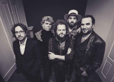 Mambas Negras inaugura los conciertos de verano en A Guarda con msica de Tarantino