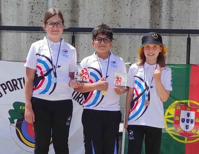 Viento y oro en Vila do Conde: la Subzone Archery brilla con 10 medallas en la sexta jornada del Campeonato de Campo