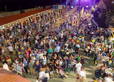 Ya se pueden presentar ofertas para los puestos de las fiestas de O Son da Muralla y el Vio do Condado en Salvaterra
