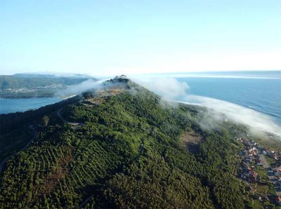 La Comunidad de Montes de A Guarda defiende la titularidad del mstil del Facho de Santa Trega