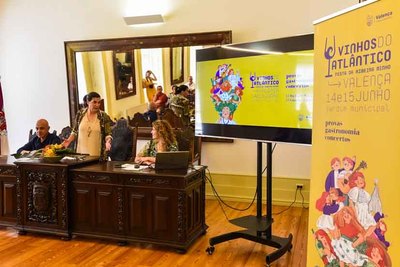 El vino atlntico une Minho y Galicia en Valena con catas, conciertos y showcookings
