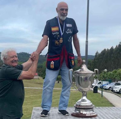 El tomis Alejandro Martnez revalida su ttulo en la Copa de Galicia de Tiro al Vuelo Fan 32
