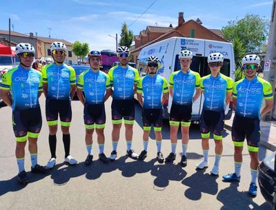 Team Oiense - Escuela Estvez inicia su temporada por etapas en el Circuito Montas en Cantabria
