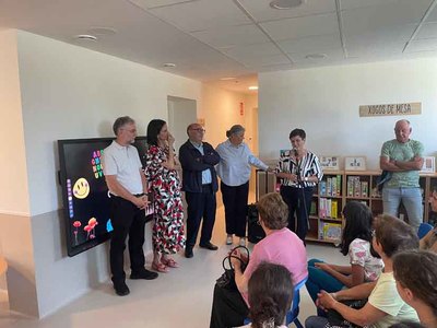 El CRA Mara Zambrano del Rosal inaugura un aula en memoria de la maestra Roco