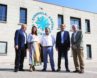 La bodega Eidosela de Arbo, ejemplo del modelo cooperativo que apoya la Xunta con 10 M euros en ayudas