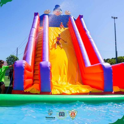 El parque acutico de Valena arranca la temporada de verano con actividades para todas las edades