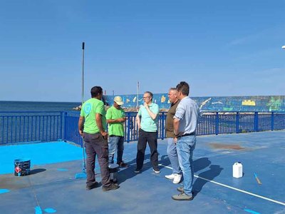 Renovacin integral de la pista multideportiva de A Guarda ante la llegada del verano y el Galifornia Beat