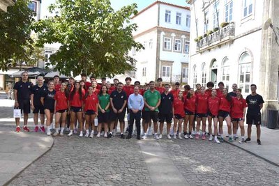 Las promesas del baloncesto portugus se preparan en Valena para las competiciones internacionales de 2026