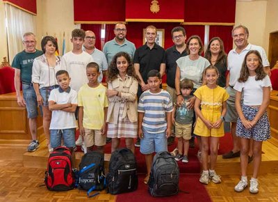 Cuatro nios saharauis disfrutan del verano en Tui gracias al programa Vacaciones en Paz
