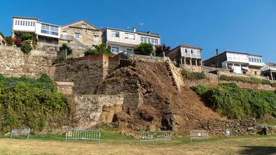 El Concello de Tui restaura un tramo histrico de muralla dentro del proyecto FAR PAX
