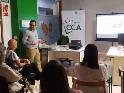 La formacin en redes sociales impulsa la modernizacin digital de las pymes del Baixo Mio