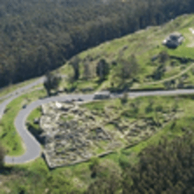 ARTIGO SOBRE O MONTE SANTA TREGA NA PXINA DE TURISMO RAS BAIXAS