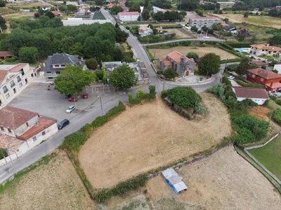 Tomio transformar el entorno de la iglesia de Santa Mara de Tebra en una gran plaza pblica de uso vecinal
