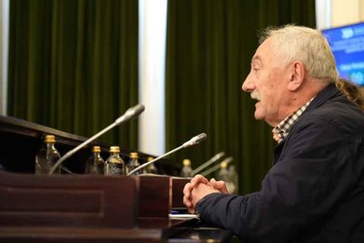 Mosquera (BNG) denuncia que la Deputacin -usa los convenios y subvenciones con fines partidistas- y critica los presupuestos de 2026