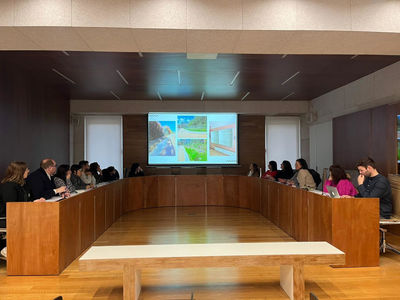 Tomio bate un rcord en inversin educativa y refuerza los recursos para la infancia