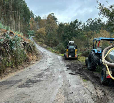 El Plan Camia Rural 2025/26 impulsa mejoras en los accesos y servicios de Moradella y Cernada, en As Neves