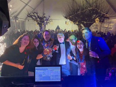 As Neves despide el a�o por adelantado con �xito de participaci�n en el III Pre Fin de Ano